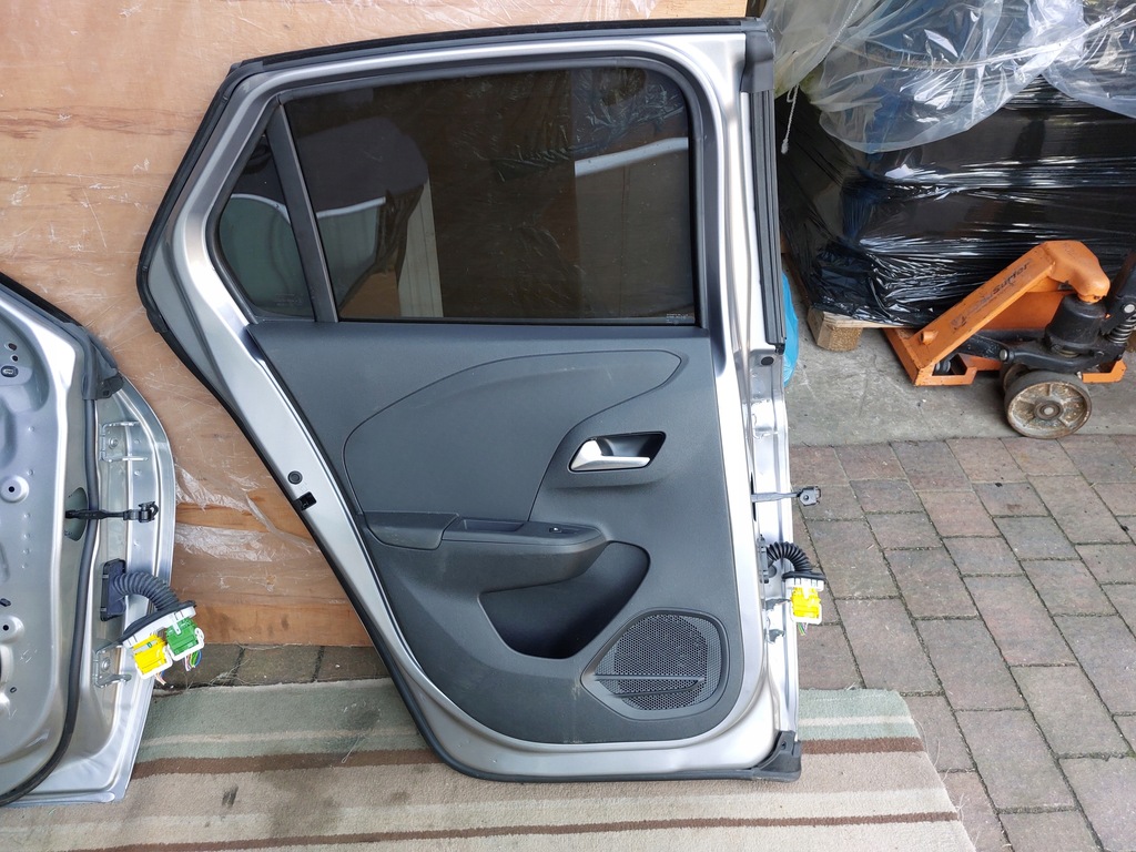 фото №6, Двері ліва перед задня opel corsa f lift 23r kca