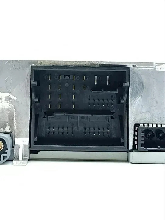 фото №8, Радио bez навигации porsche panamera 971 971035880k бензиновый 404kw 2017