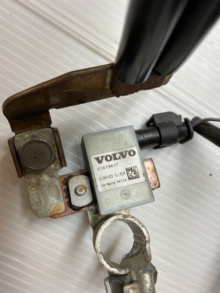 фото №7, Volvo v40 ii d2 коробка запобіжників 31337535