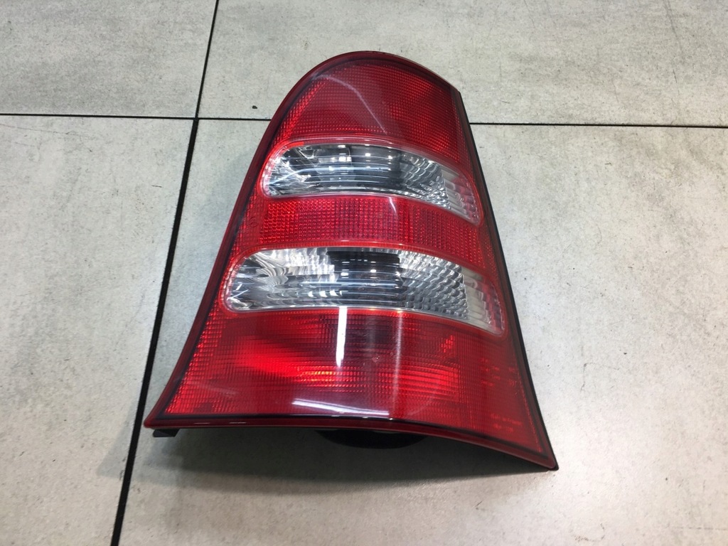 фото №1, Лампа правий задня mercedes w168 fl 1688202864