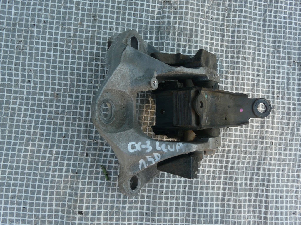 фото №7, Кронштейн подушка коробки передач mazda cx3 1.5 d