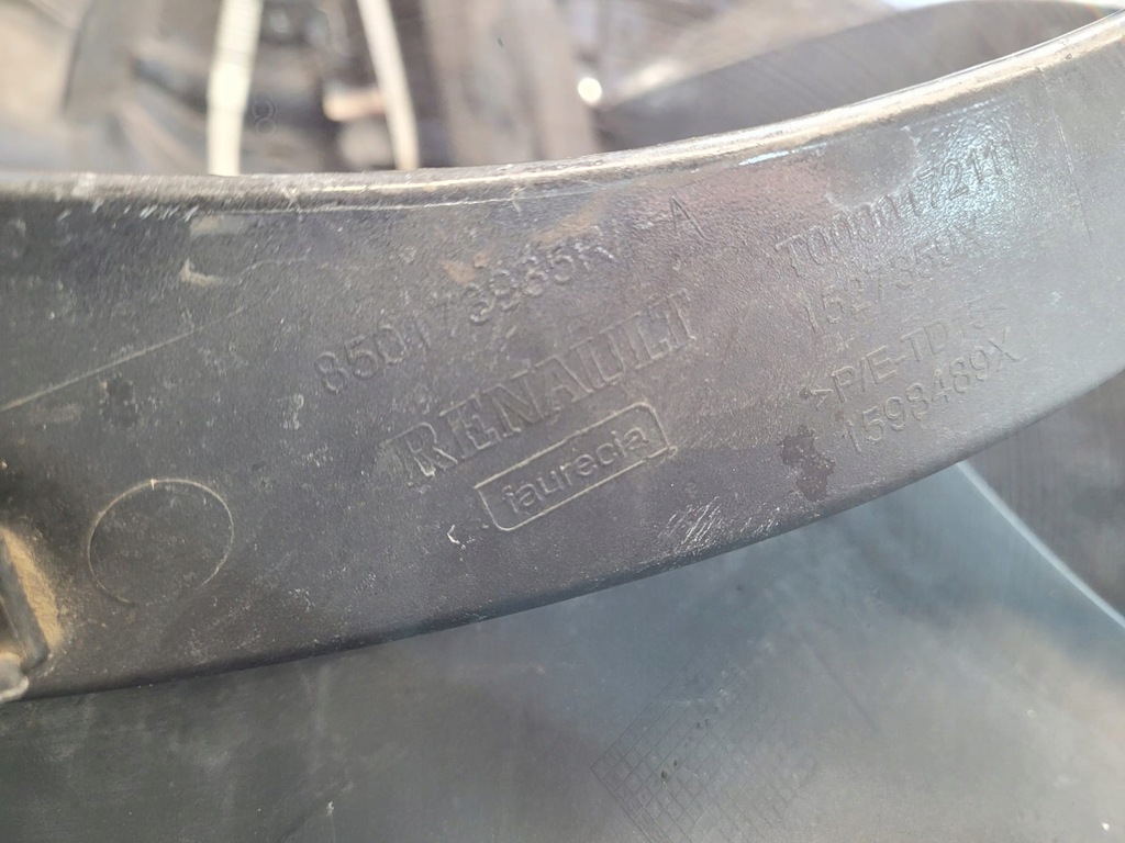 фото №8, Renault kadjar lift 18- кутик бампера лівий задня 850173935r