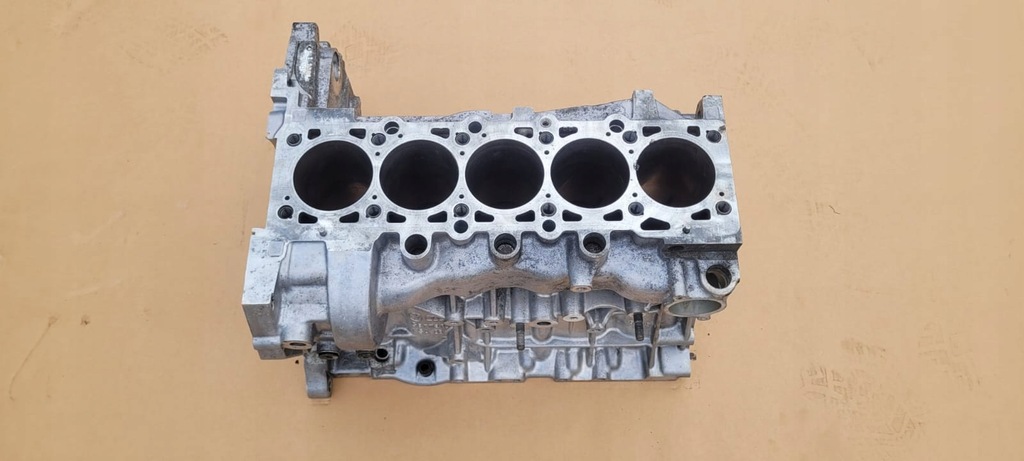 фото №1, Vw t5 блок двигателя 2.5 tdi bnz