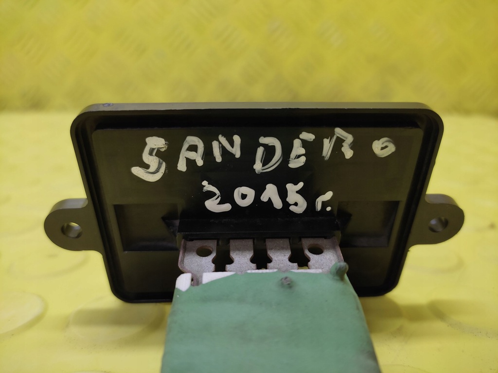 фото №4, Dacia sandero резистор вентилятор