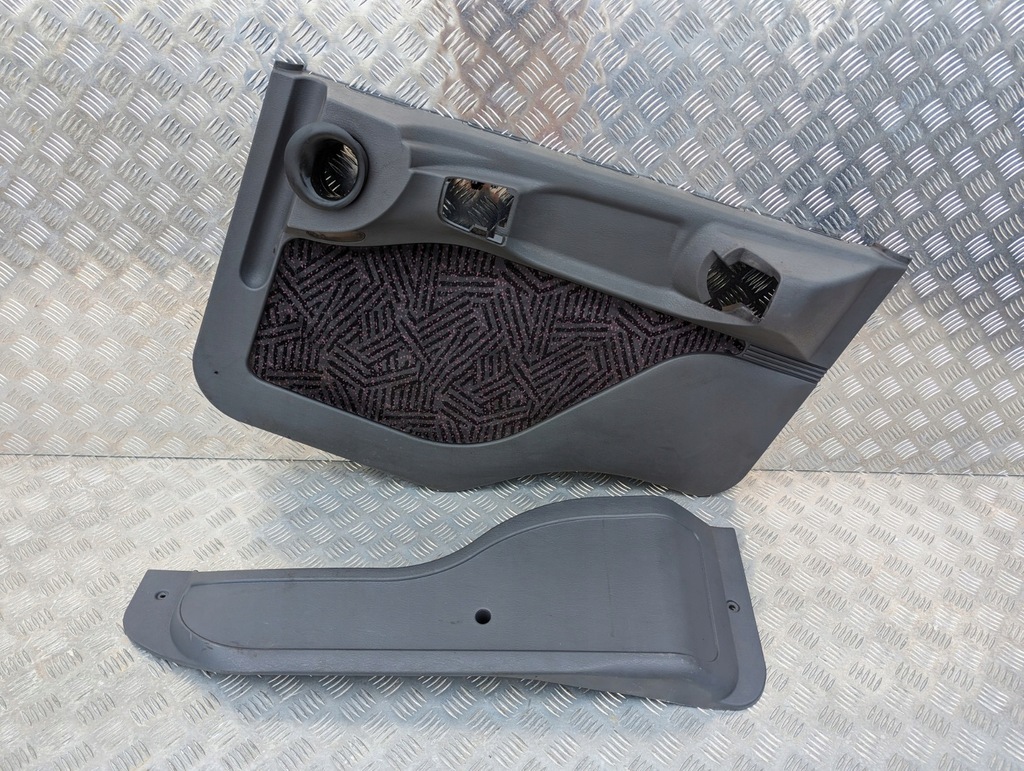 фото №1, Оббивка обшивка двері правий scania 4