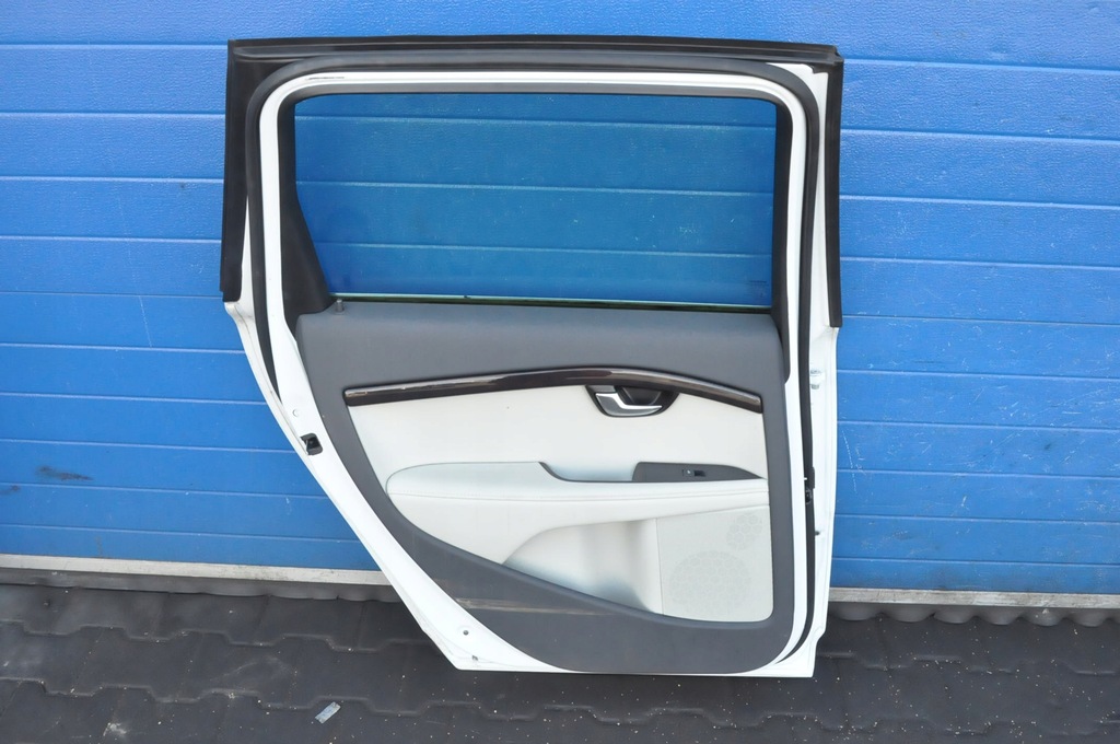 фото №8, Volvo v70 iii дверь левый задняя задние kombi 614-46