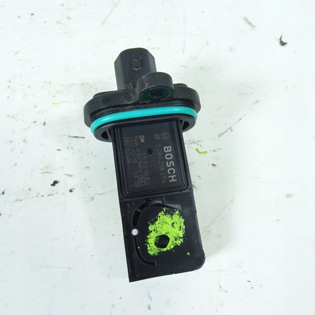 фото №1, Opel astra j 1.6b расходомер 13301682