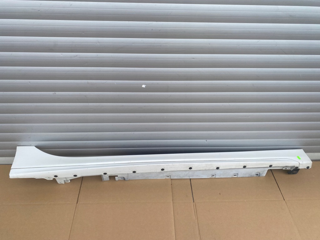 фото №1, Молдинг порог порог накладка порог bmw 1 f40 m набор правая 8072574