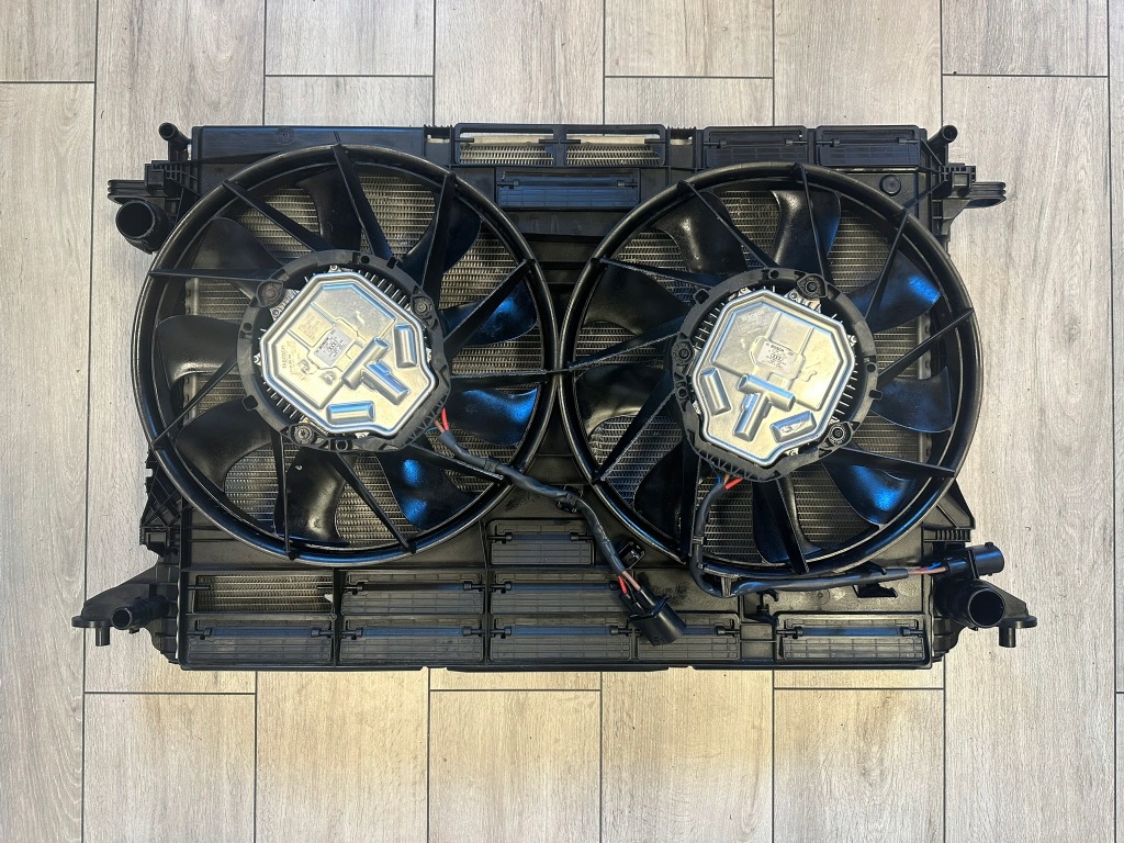 фото №1, Lamborghini urus audi rsq8 радіатор комплект радіатор