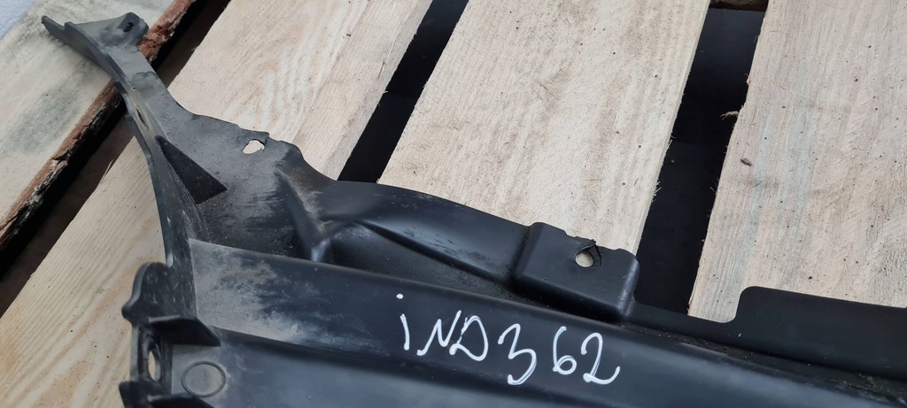 фото №11, Sq8 4m q8 спойлер підкрилок правий перед передній 4m0858838e