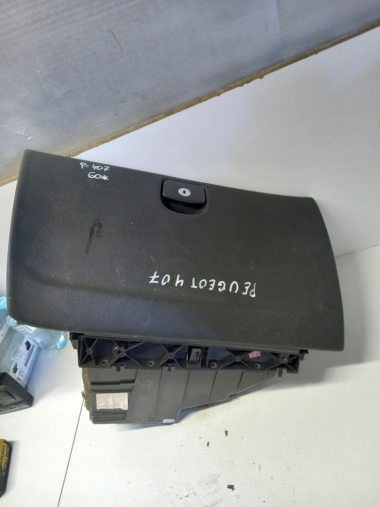 фото №1, Бардачок пассажира peugeot 407