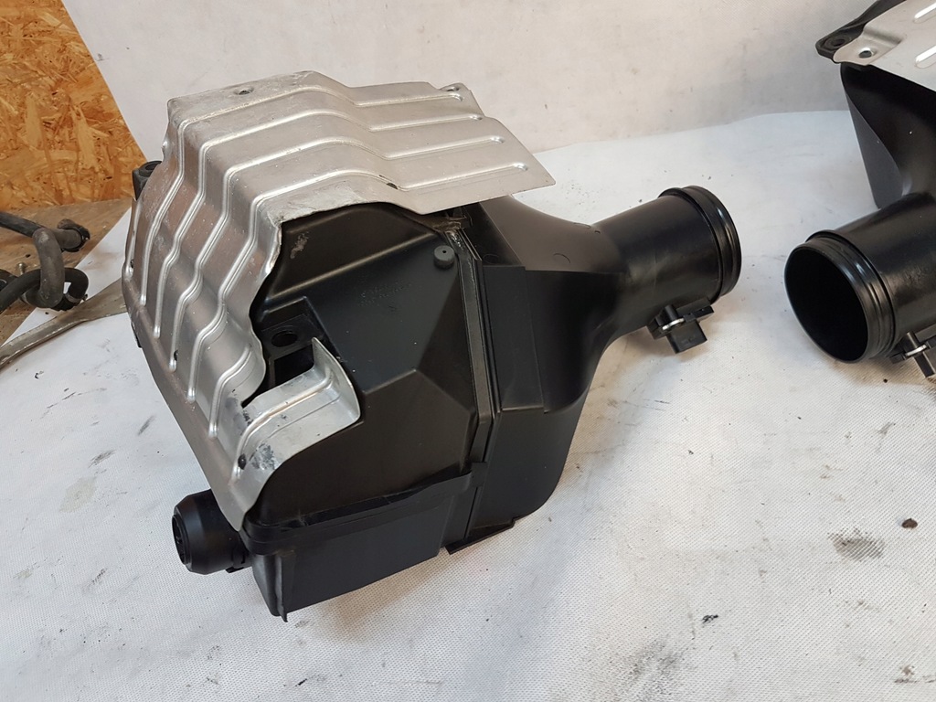 фото №14, Audi r8 4s 5.2 v10 fsi корпус фильтра 4s0133843b 4s0133844b