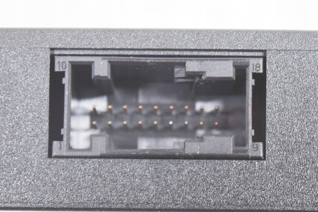 фото №6, Ford ranger t6 mk1 2309138 t6 mk1 панель индикаторов левый молдинг wykończeniow