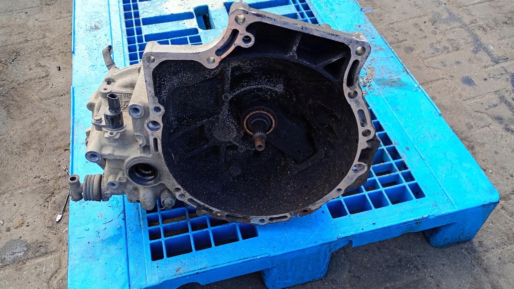 фото №1, Коробка передач передач f5da mazda 323f 1.5b