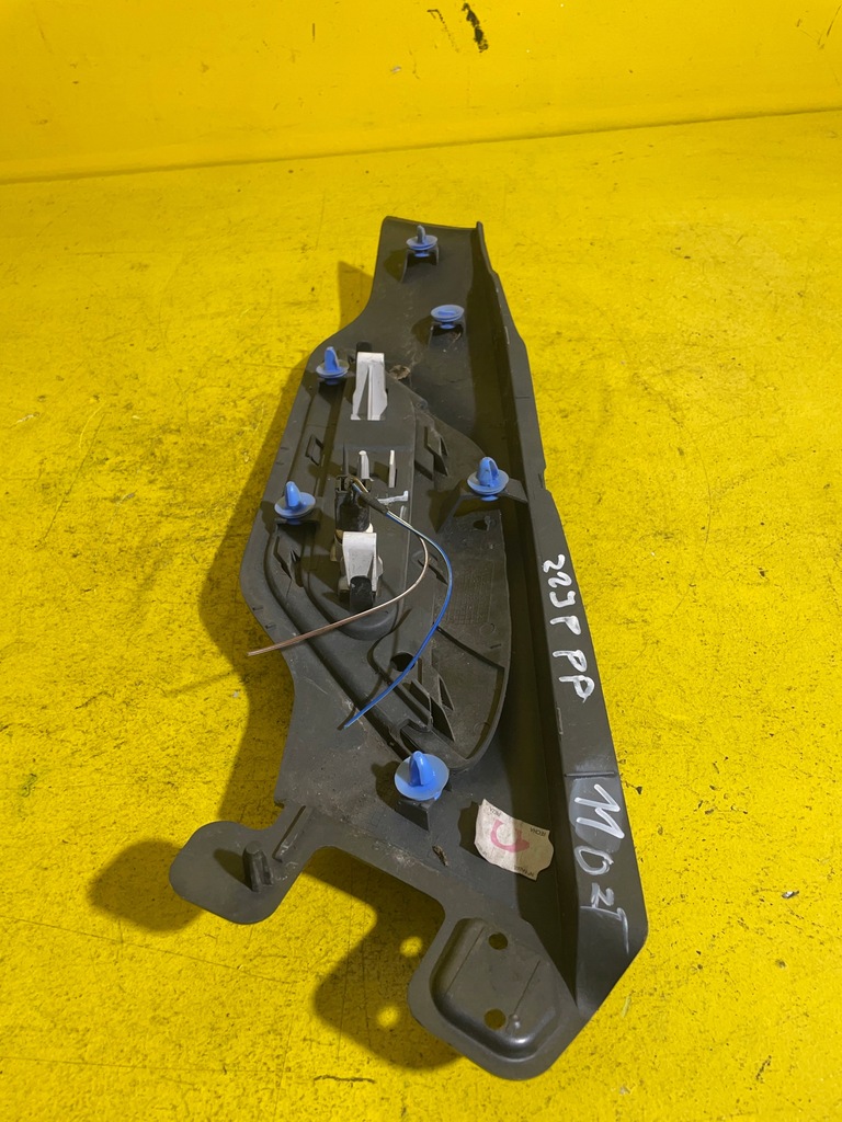 фото №7, Mini countryman cooper - корпус поворотник правый перед 9803127