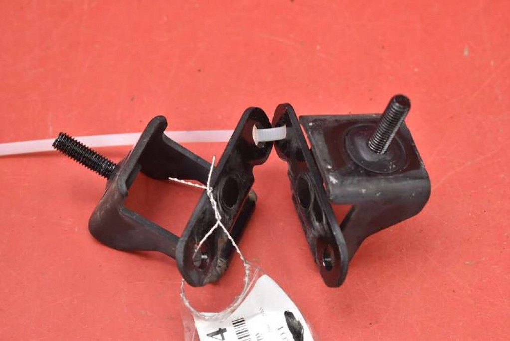 фото №1, Петля петлі кришки 844010002r renault laguna 3 iii kombi 07-11