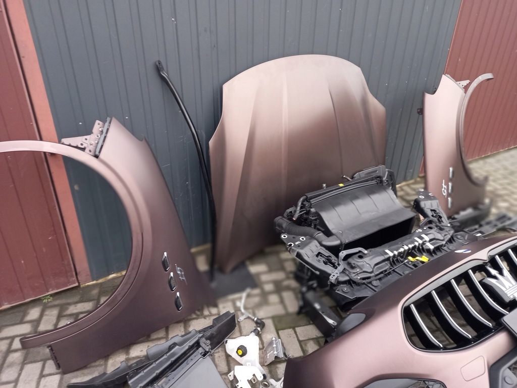 фото №7, Maserati grecale gt modena перед капот бампер full led крыло радиатор