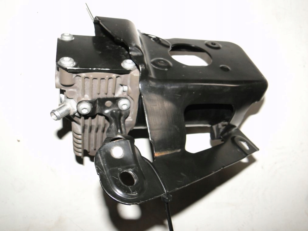 фото №4, Mercedes r klasa w251 ml w164 gl x164 насос