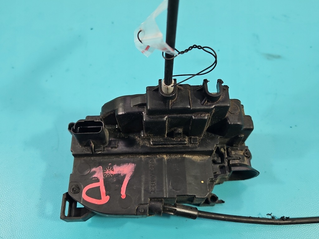 фото №5, Замок перед лівий renault clio iii europa 4pin