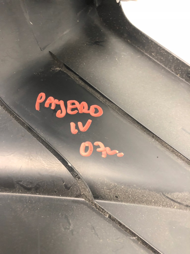 фото №10, Рамка тунель панель приладів mitsubishi pajero iv 8002a225