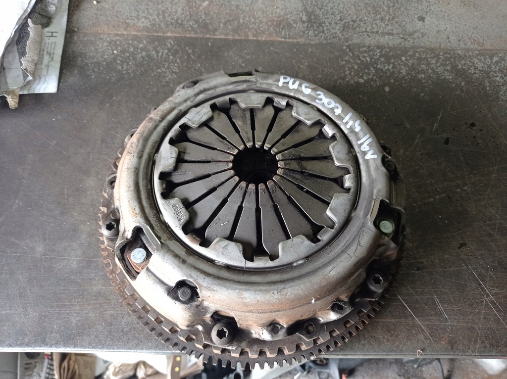 фото №5, Citroen c4 peugeot 307 1.4 16v - зчеплення диск