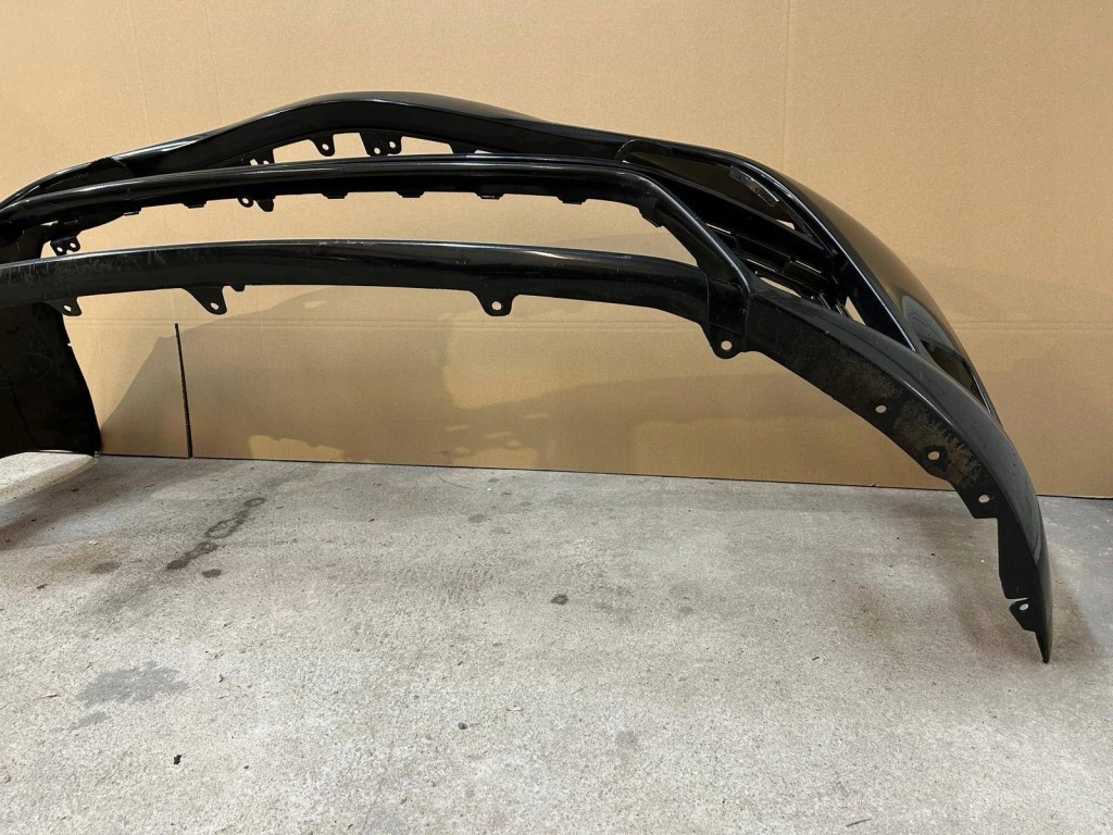 Бампер передний toyota avensis t27 15- 5211905230 spr Оригинал