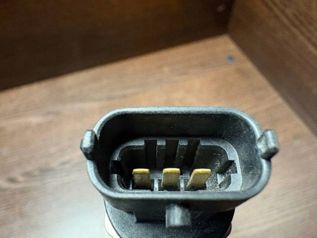 Шланг паливний iveco daily 3rd gen 445214100 Зі Шроту