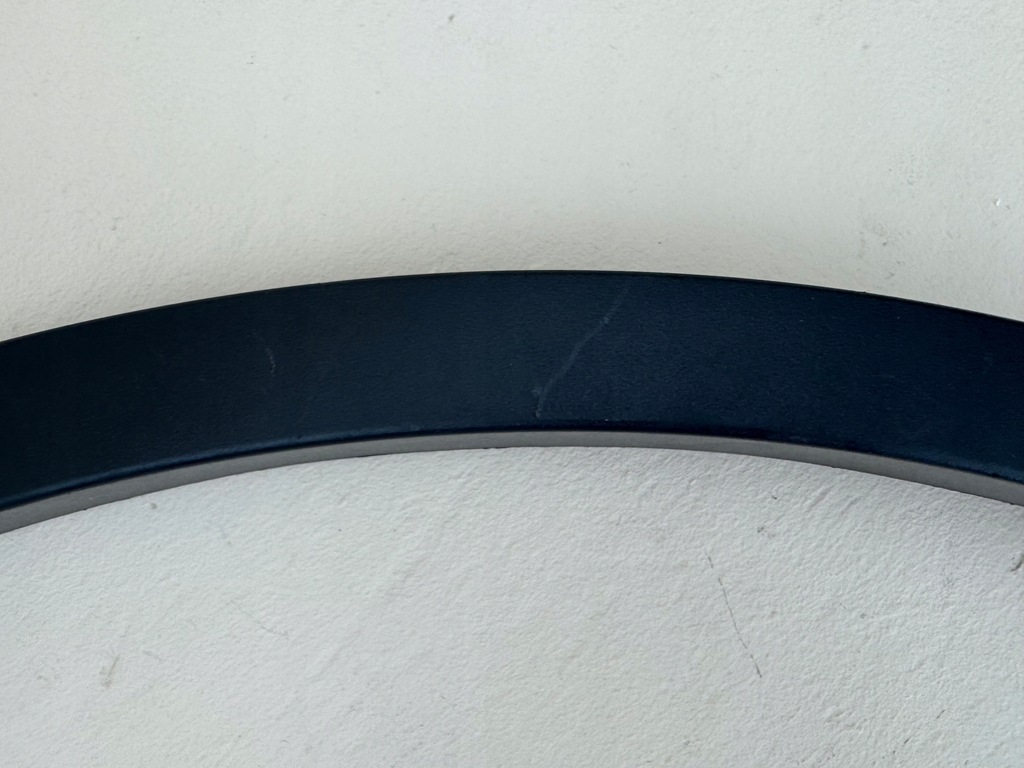 фото №8, Tesla model y 23r- молдинг крыла правая задняя 1658694-00