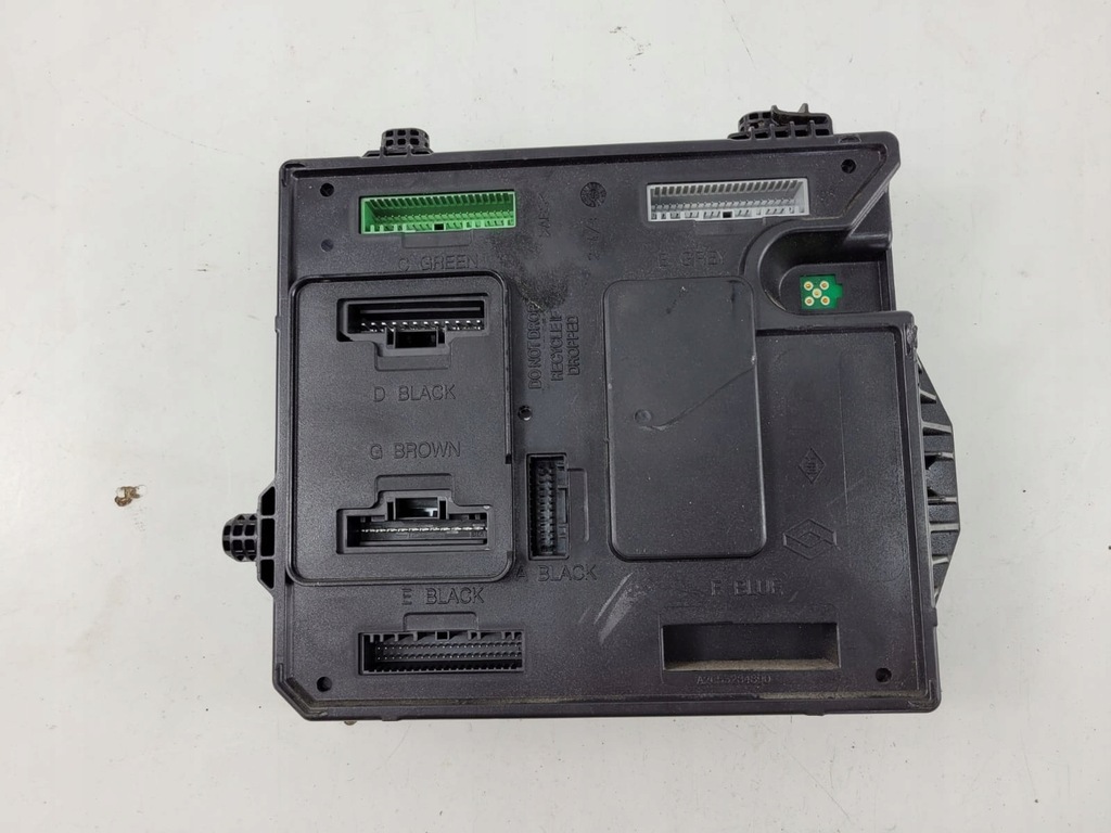 фото №1, Renault fluence модуль bcm