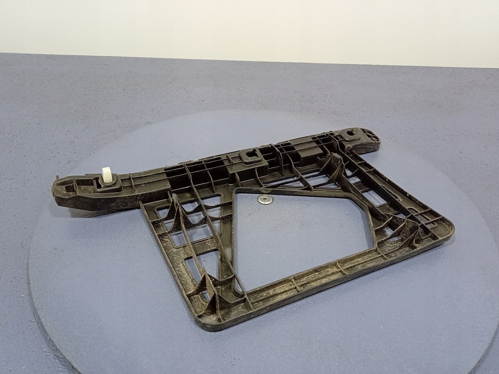 фото №5, Hyundai i30 ii gd kombi 12- напрямна бампера задня правий 86616-a6200