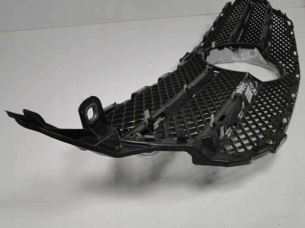 Mercedes c klasa 205 w205 решітка радіатора решітка радіатора бампера distronic a2058809804 Доставка