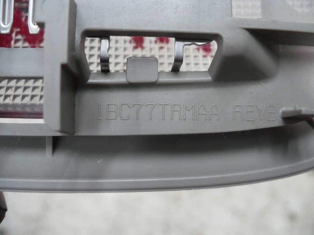 фото №2, Лампа освещение салона задняя dodge ram iv