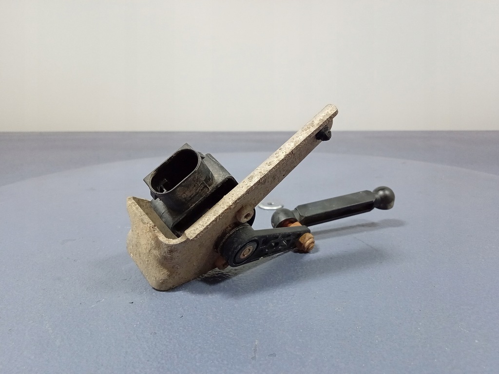 фото №4, Bmw 7 g11 g12 датчик вирівнювання світла 2959574