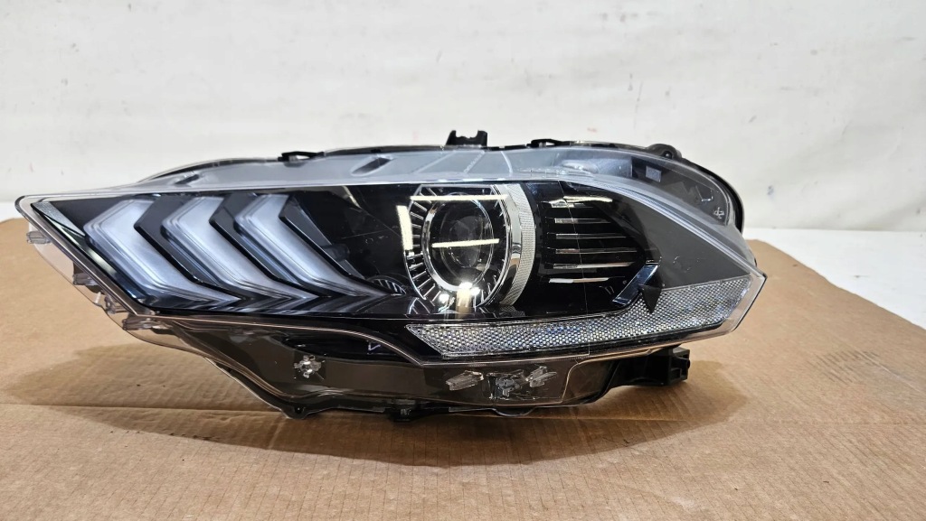 Фара левая перед передняя ford mustang vi рестайлинг  full led jr3b-13006-a Цена