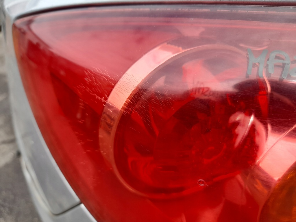 фото №11, Mazda 3 лампа лівий задня ліва задня крила крила