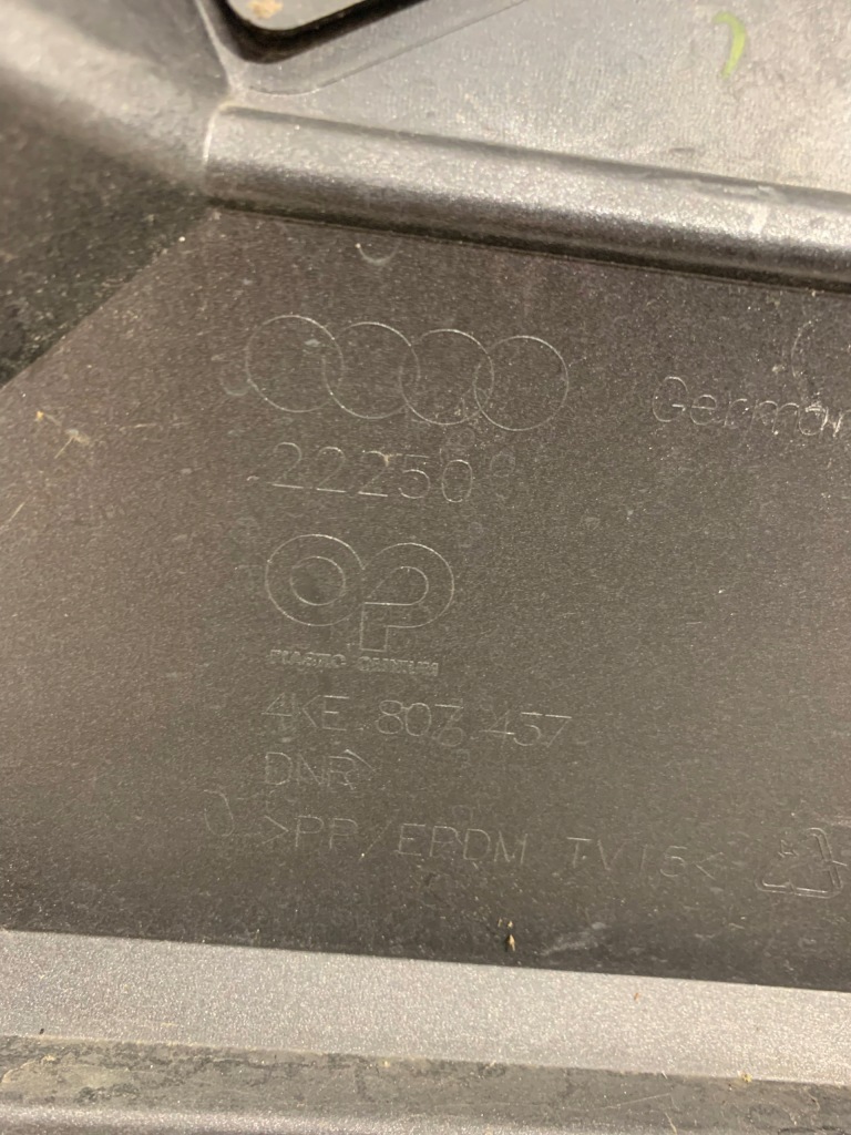 фото №9, Бампер перед передний audi e tron e-tron 4ke