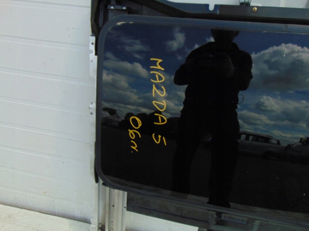 фото №5, Mazda 5 v 2.0 d 2006r люк