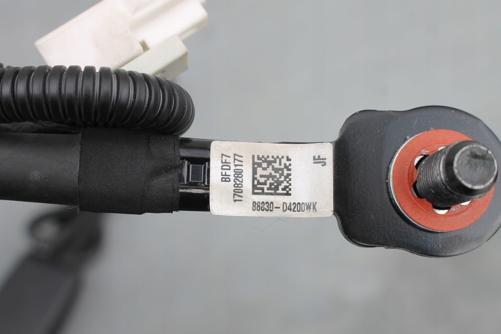 фото №4, Клипса поперечина левый правый перед kia optima iv 15-