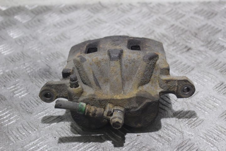 фото №4, Суппорт тормоза правый перед tribeca 3.0 r6 24v