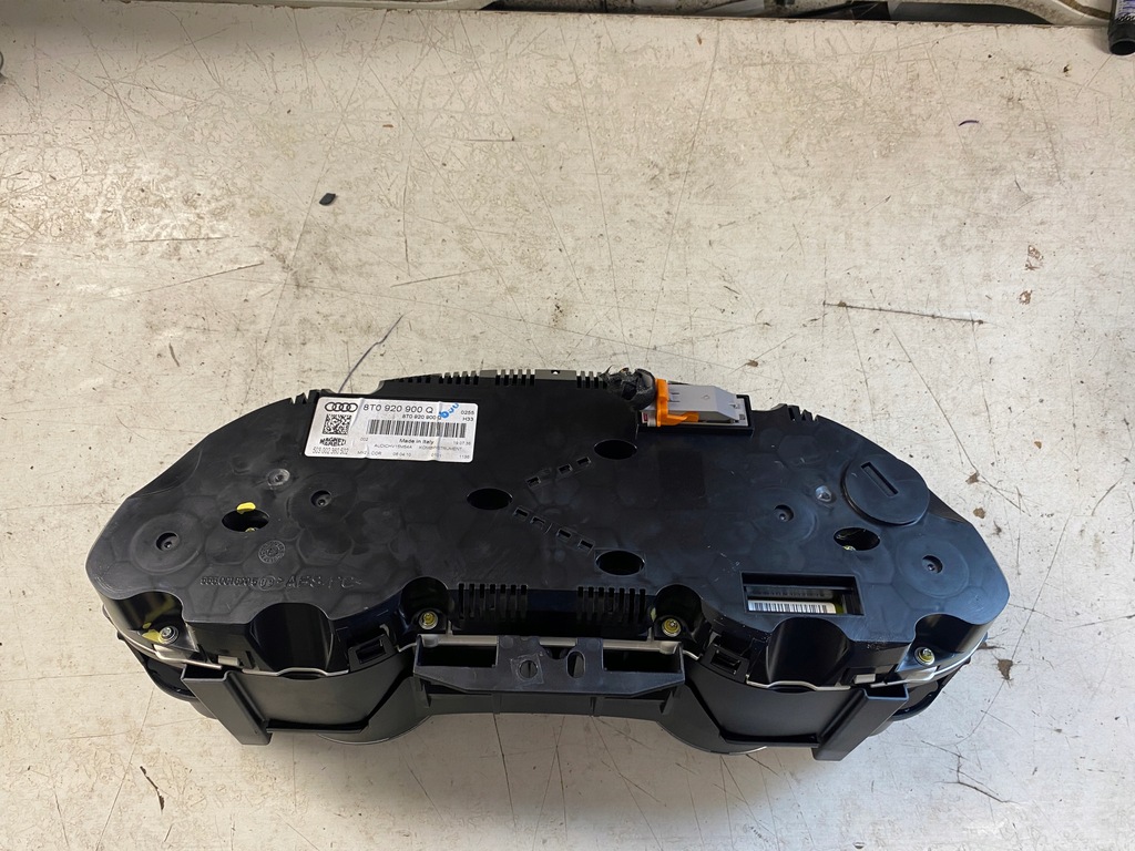 фото №5, Audi a5 8t 2.0tdi лічильник прилади 8t0920900q