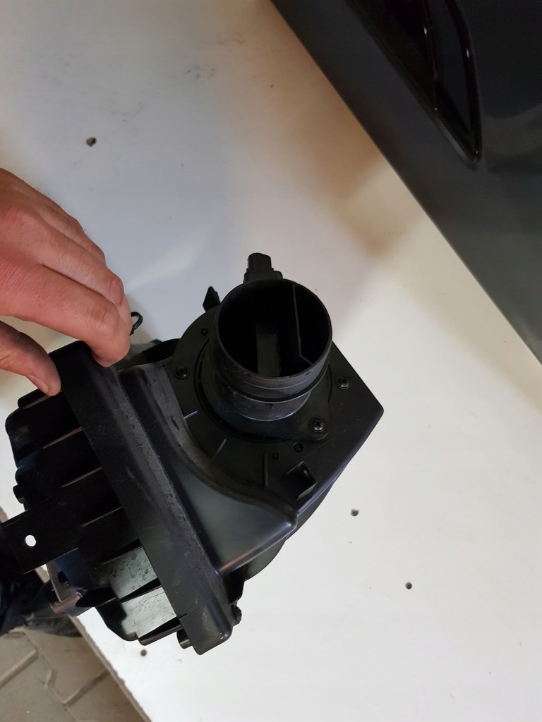 фото №7, Корпус фильтра воздуха landrover discovery v