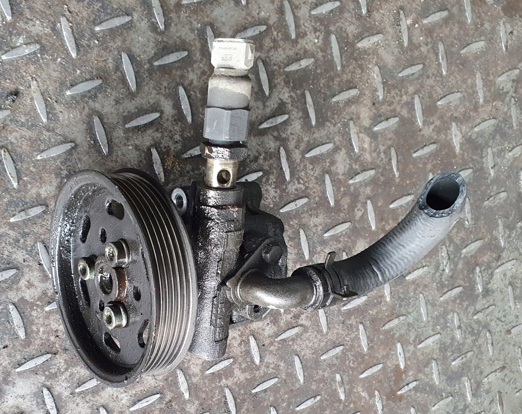 фото №1, Насос усилителя skoda octavia i 1.8