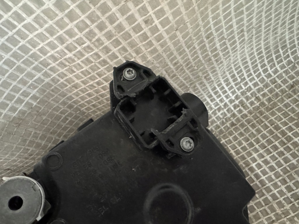 Купить Bmw xm g09 правая лампа led