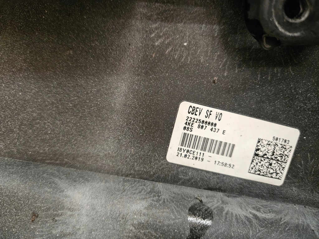 Бампер перед audi etron e tron 4ke ls9r glacier white kompletny оригінал Зі Шроту