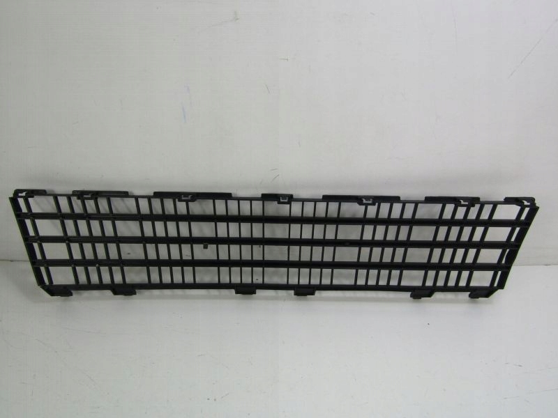 Clio 3 решітка решітка  решітка радіатора бампера в Україні