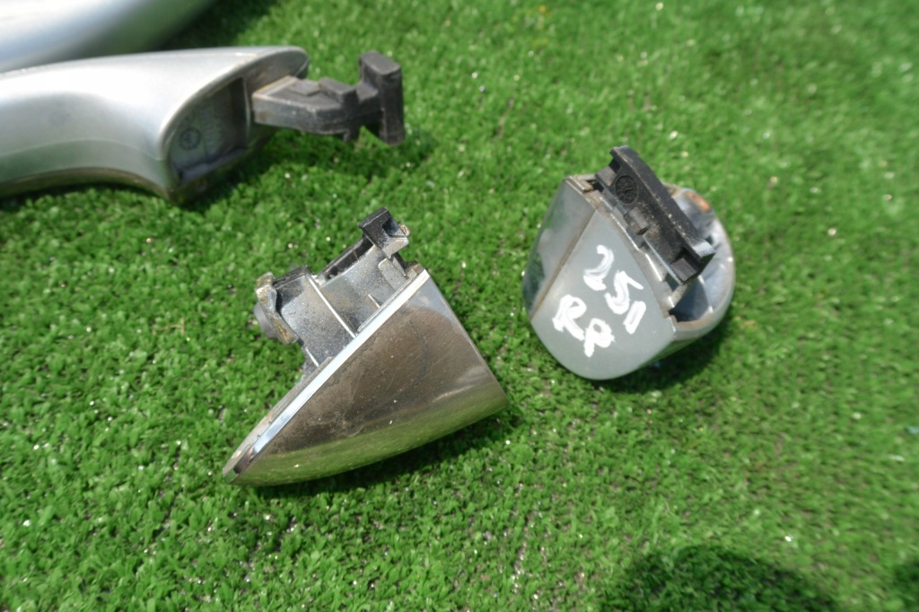 Ручка двері mercedes gl ml 164 r w251 775 eu Оригінал