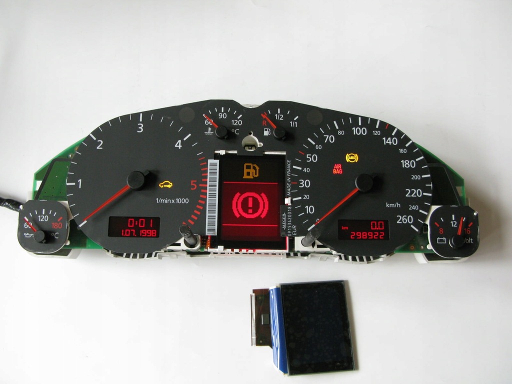 фото №10, Счетчик audi a6 c5 tdi 99-2002 4b0920931k новый fis