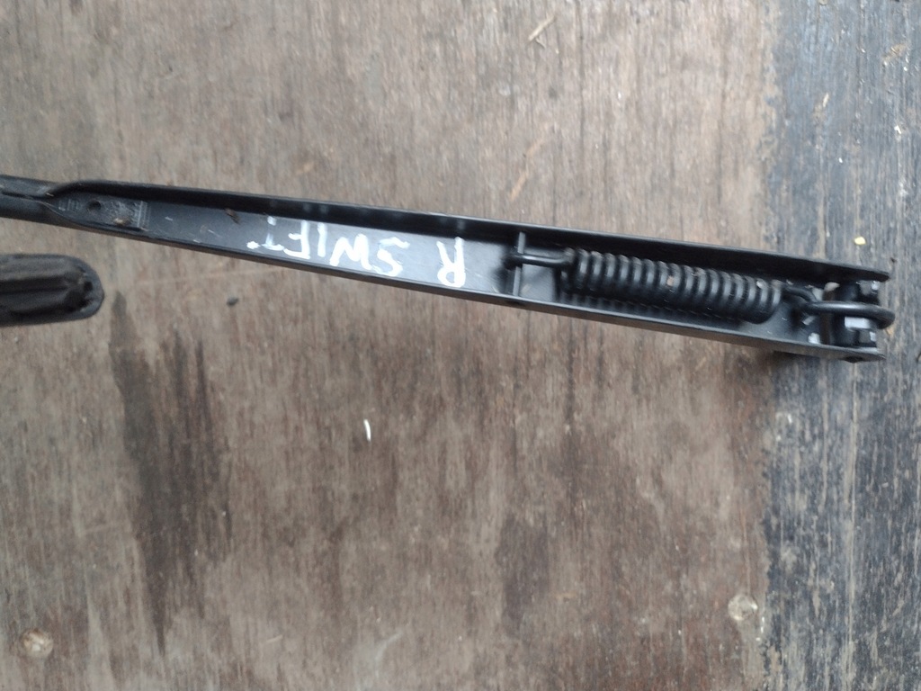 фото №4, Важелі двірник перед suzuki swift mk8 '20