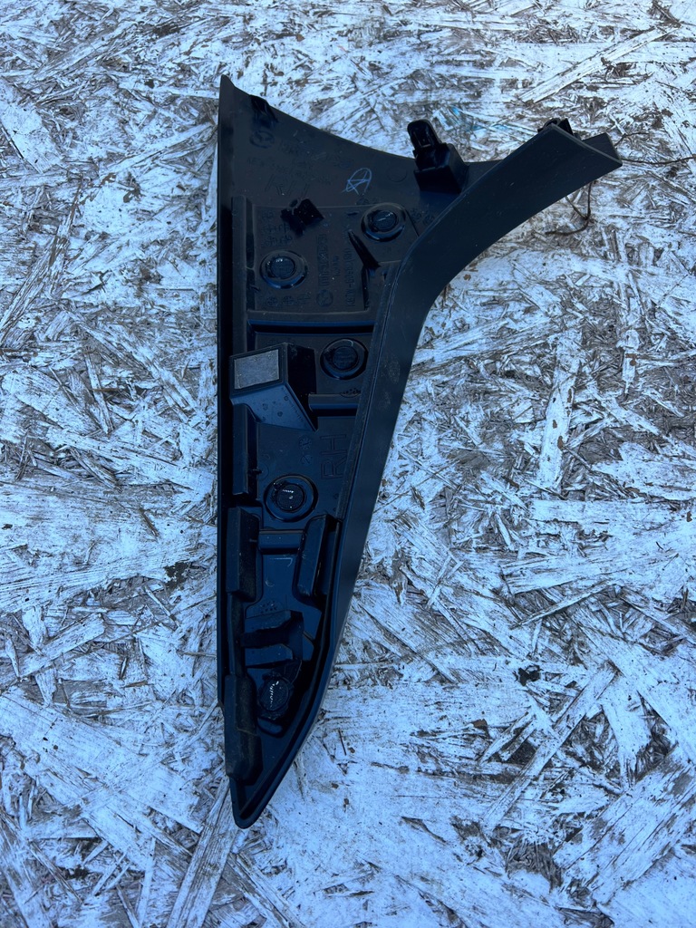 фото №6, Кутик накладка кришки багажника заглушка права mazda cx5 17-