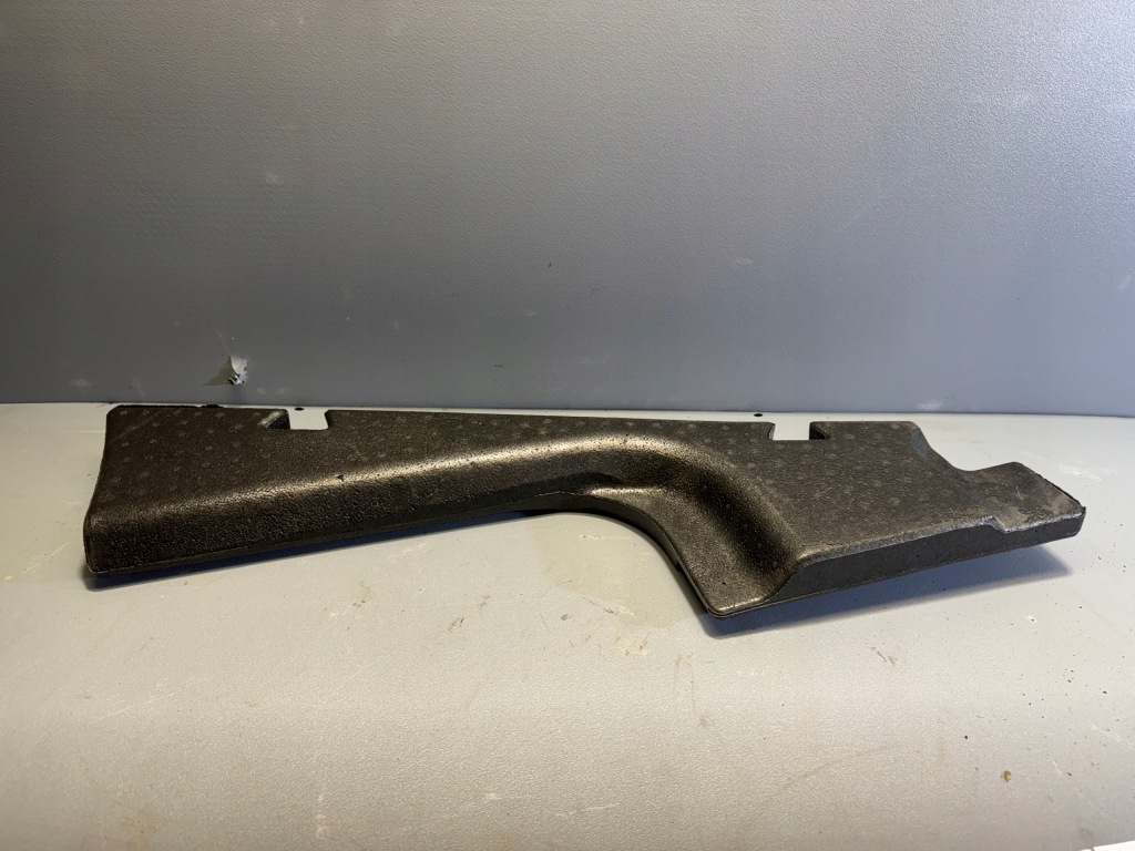 Mercedes sprinter 906 впуск повітрозабірник повітря a9068306000 a9068300623 Недорого